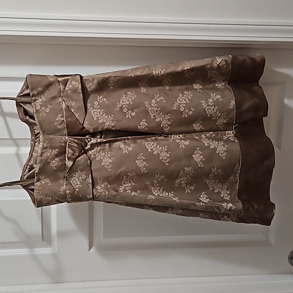 BCBG strapless mini dress 8 - Picture 5 of 7